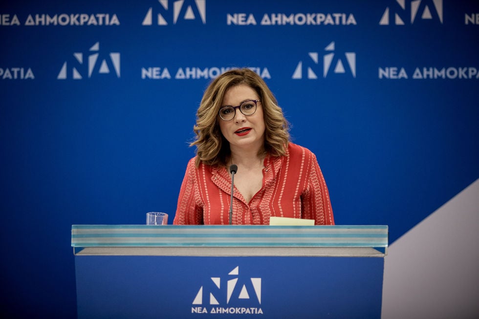 Ερωτήματα για τις τριπλές εκλογές